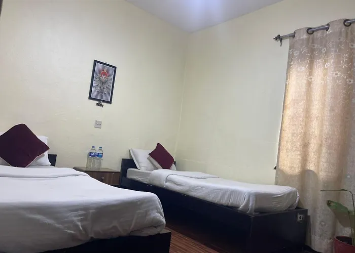 Hotel Holidays Nomad 3*