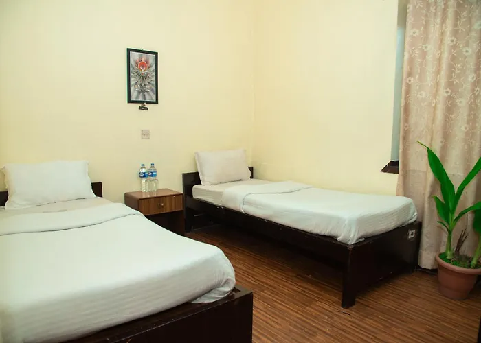 Hotel Holidays Nomad 3*