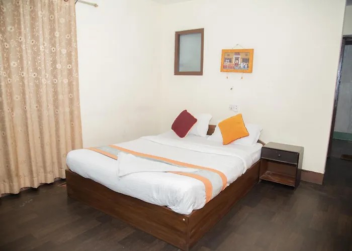 Hotel Holidays Nomad
