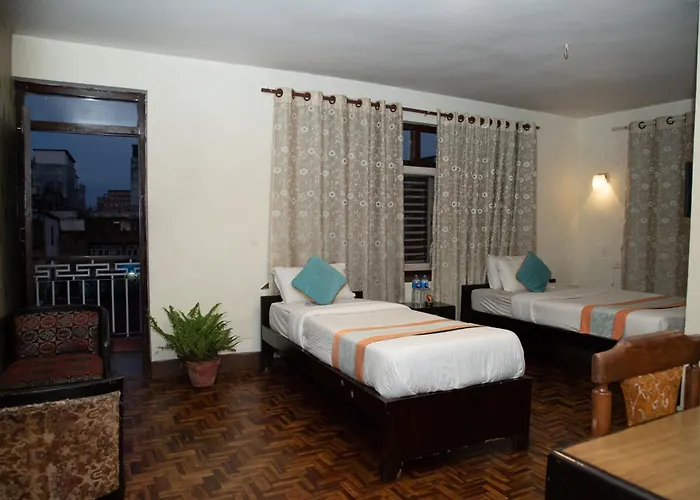 Hotel Holidays Nomad 3*