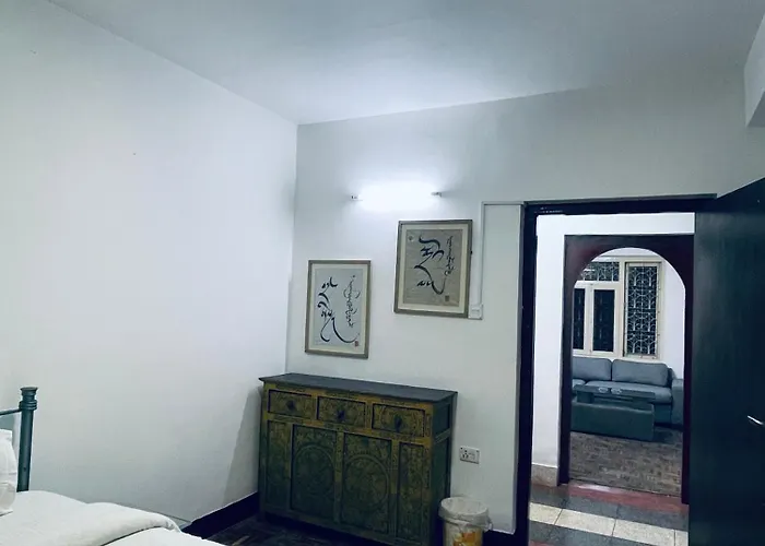 Hotel Holidays Nomad